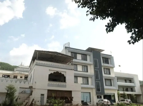 Hotel 777, Pushkar