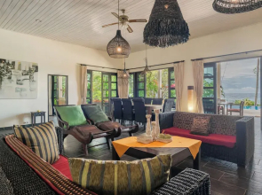 Villa Burung