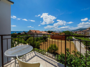 Milica - Parking and Garden - SA3 Donji