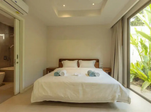 Famous 5 Trichada Resort  4-Bedroom V164
