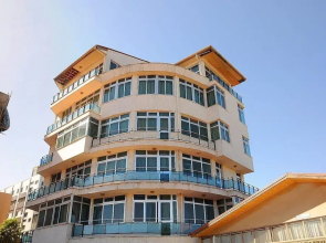 Dimitri Hotel