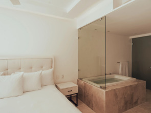 Antera Hotel & Residences