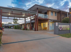 Emerald Inn by Travellers