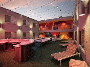 The Kinney - Venice Beach