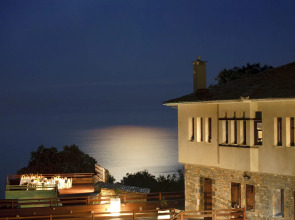 12 Months Luxury Resort