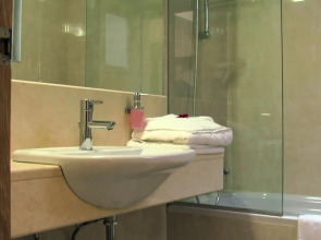 Atlantis Beach Hotel