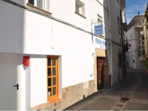 Mana Mana Youth Hostel