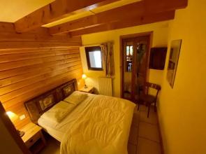 LE MYOSOTIS bel appartement dans vieille ferme de montagne rénovée