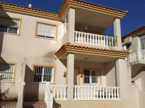 Magnifique maison entre mer et montagne