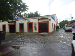 Casa Arnel