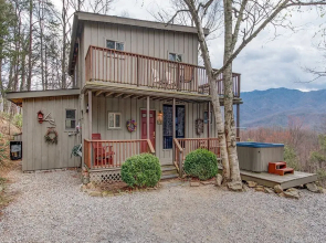 Mountain Top - Two Bedroom Cabin
