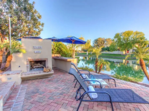 Mesa Lake Front House With Pool and Hot Tub
