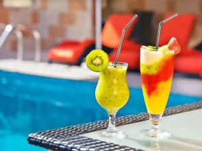 Swiss Hotel Corniche