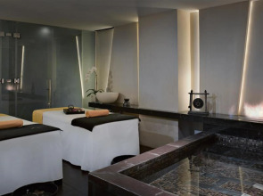 Отель The Canvas Dubai - MGallery Hotel Collection