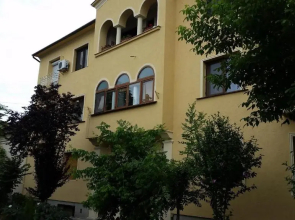 Moonlight Central Apartments