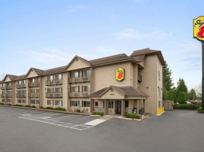 Spark by Hilton Springfield Eugene