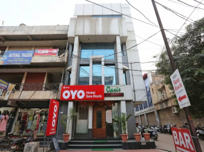 OYO 4940 Hotel Sea Rock