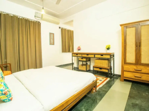 Opulent Antique 6BR Villa in Gurugram