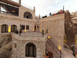 Serenus Cave Suites
