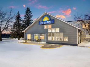 Days Inn by Wyndham International Falls