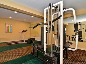 Comfort Inn East