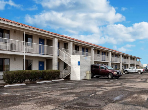 Motel 6 Eloy, AZ - Casa Grande