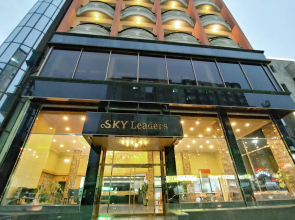 Sky Leaders Hotel