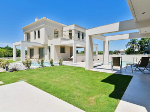 Eleagnos Villas
