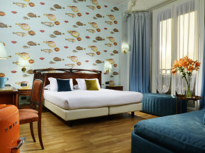 Отель Continental Genova