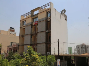 OYO 4154 Hotel Pearl