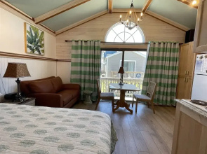 37 Coal Miner's Dream Studio Bedroom Condo by RedAwning