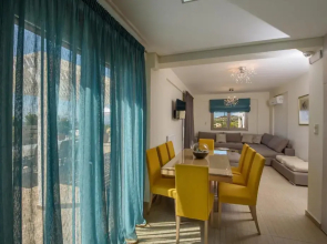 Golden Sky Villa