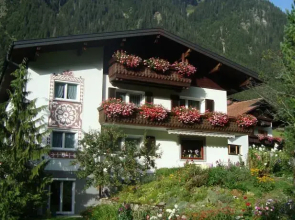 Haus Muster