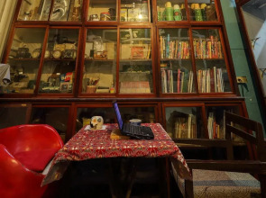 Phuket 43 Guesthouse