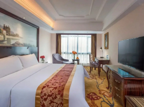 Vienna International Hotel (Huidong Honghai Bay)