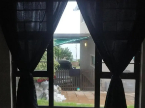 Bluff Marine Drive Self Catering Cottage A