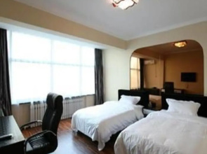 5CM Holiday Hotel