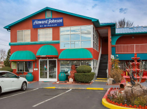 Sandia Peak Inn Old Town ABQ, a Howard Johnson by Wyndham