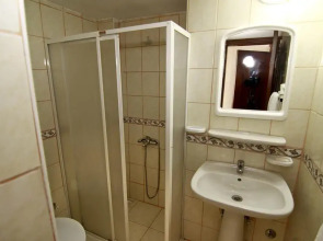 Kleopatra Bebek Hotel