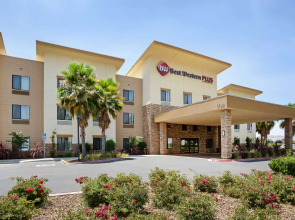 Best Western Plus Coalinga Inn