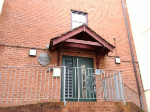 Riverside Court Apartment