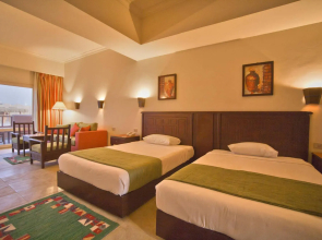 Laguna Beach Marsa Resort