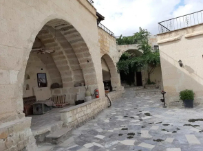 Aziz Cave Hotel