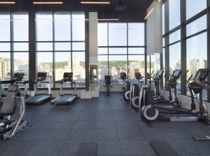 Holiday Inn Hotel & Suites Montreal Centre-ville Ouest by IHG