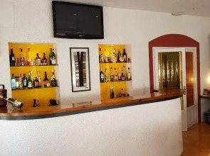 Hostal Residencia Catalina