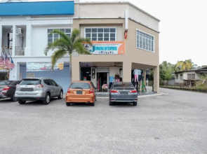 Oyo 90180 Gemilang Hotel Kerteh