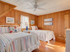 Kitchens Beach House by Peace Vacations