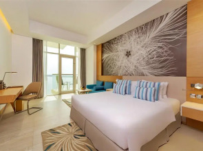 Royal Central Hotel & Resort — the Palm