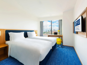Holiday Inn Express Macau City Centre by IHG