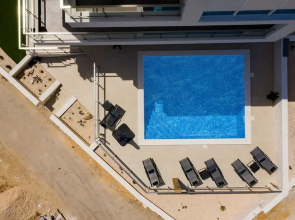 Villa Compass Luxury in a natural bay